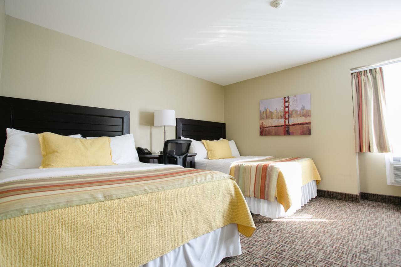 The Sleepy Owl Hotel Fort Frances Eksteriør billede