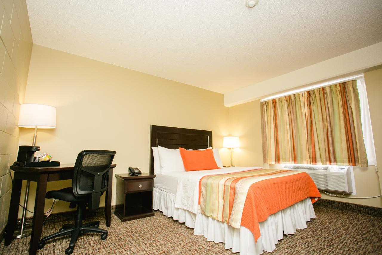 The Sleepy Owl Hotel Fort Frances Eksteriør billede